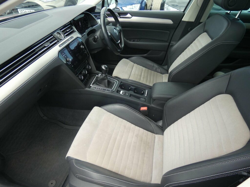 Volkswagen Passat 1.6L Sel Grey #8