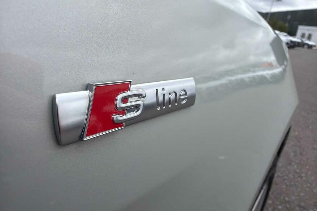 Audi A1 25 Tfsi Sport White #16