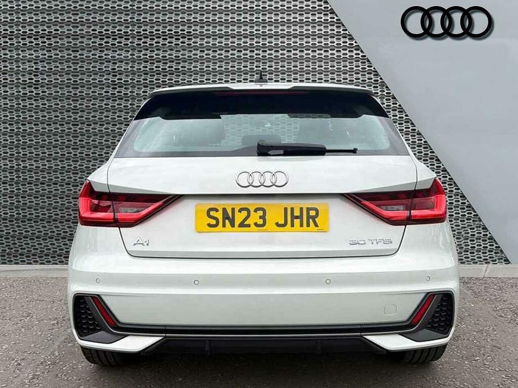 Audi A1 25 Tfsi Sport White #12