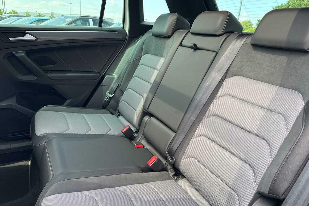 Volkswagen Tiguan Tiguan Sel Tsi 4Motion Black #10