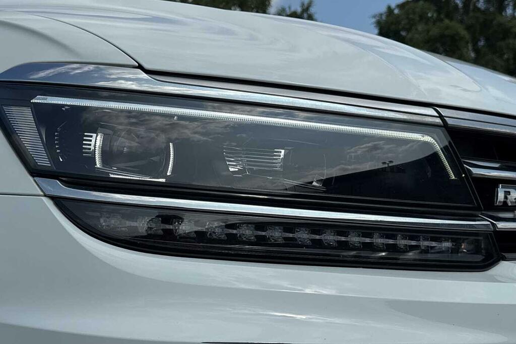 Volkswagen Tiguan Tiguan Sel Tsi 4Motion Black #40