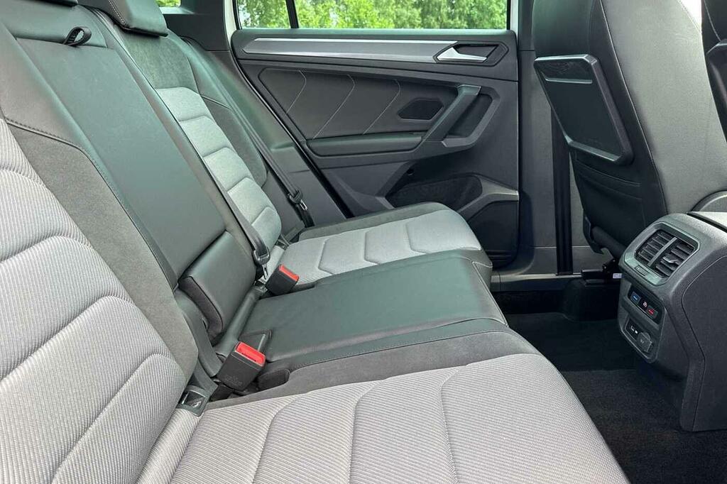 Volkswagen Tiguan Tiguan Sel Tsi 4Motion Black #16