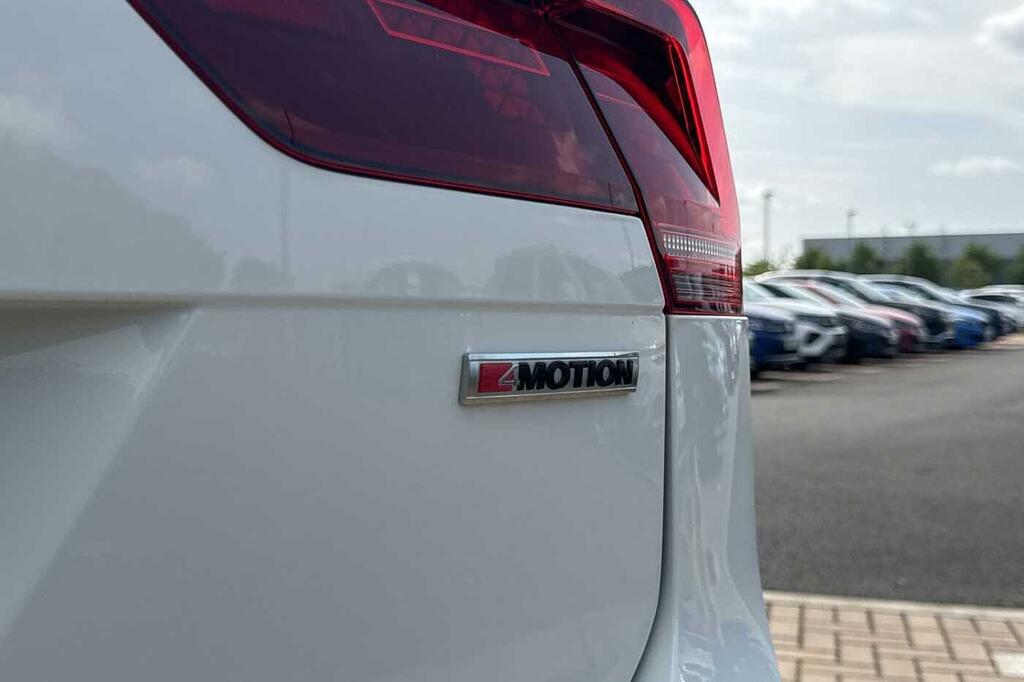 Volkswagen Tiguan Tiguan Sel Tsi 4Motion Black #46