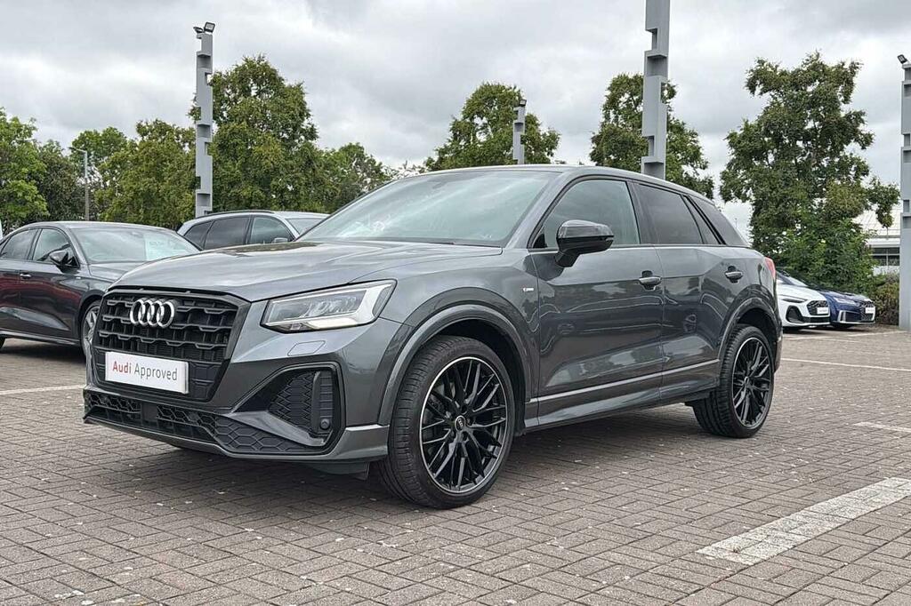 Audi Q2 30 Tfsi Sport Black #13