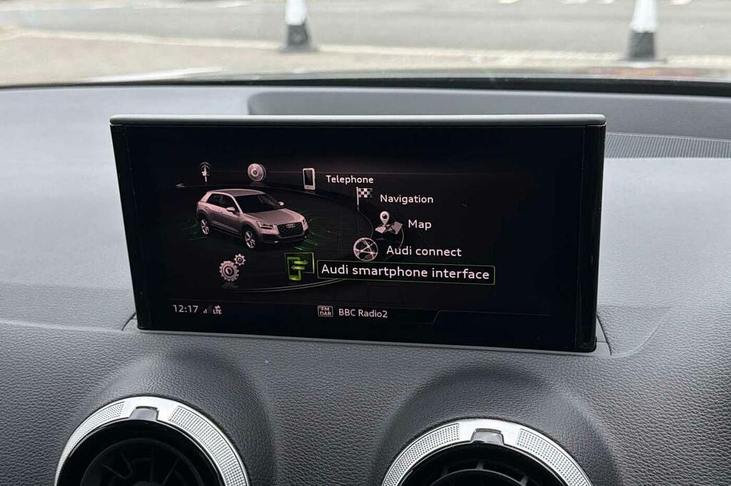 Audi Q2 30 Tfsi Sport Black #26
