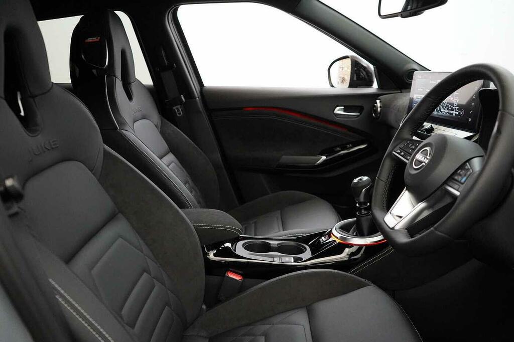 Nissan Juke 1.0 Dig-t Acenta Premium Red #18