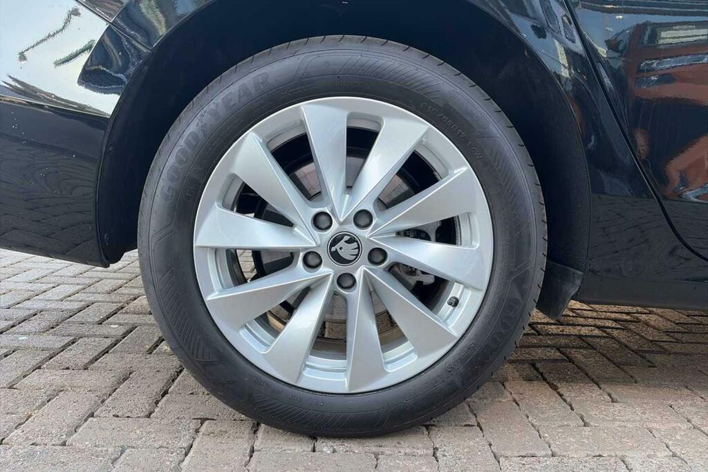 Skoda Superb Superb 1.5 Tsi E-tec Se L Dsg Black #60