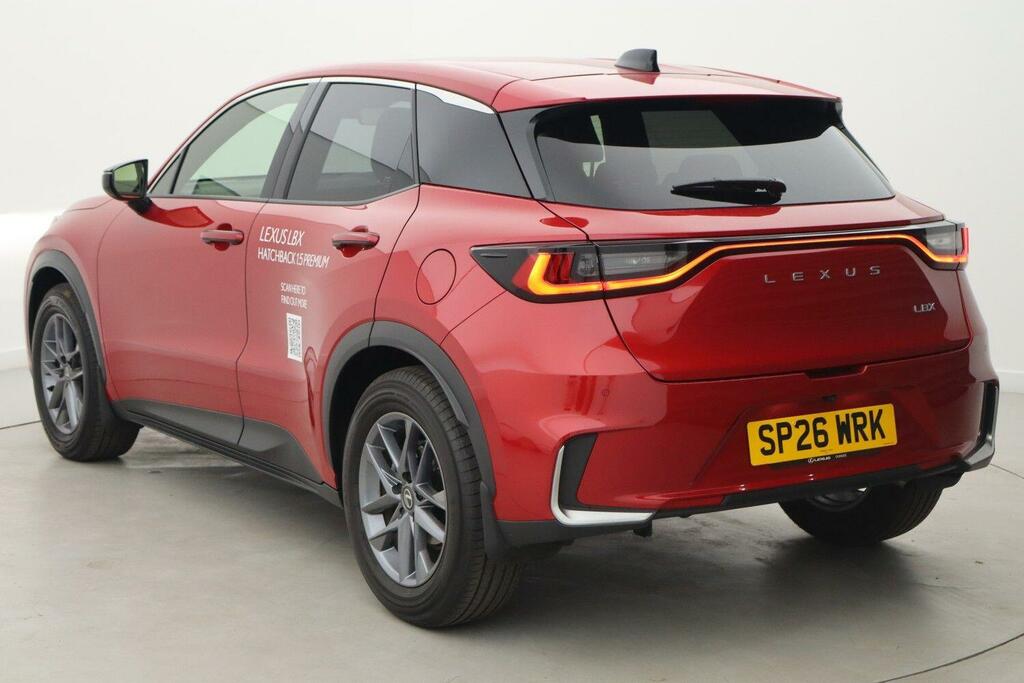 Lexus LBX 1.5 Vvt-ie Premium E-cvt Euro 6 Ss Red #2