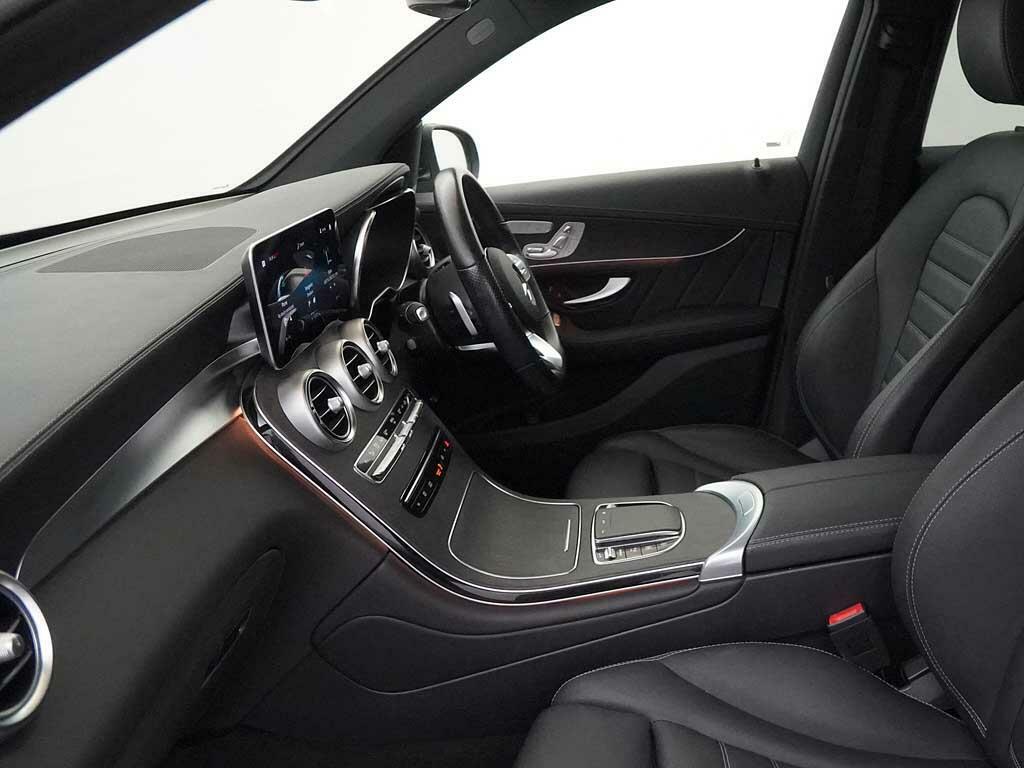 Mercedes-Benz GLC Class Amg Line Premium Plus Black #37