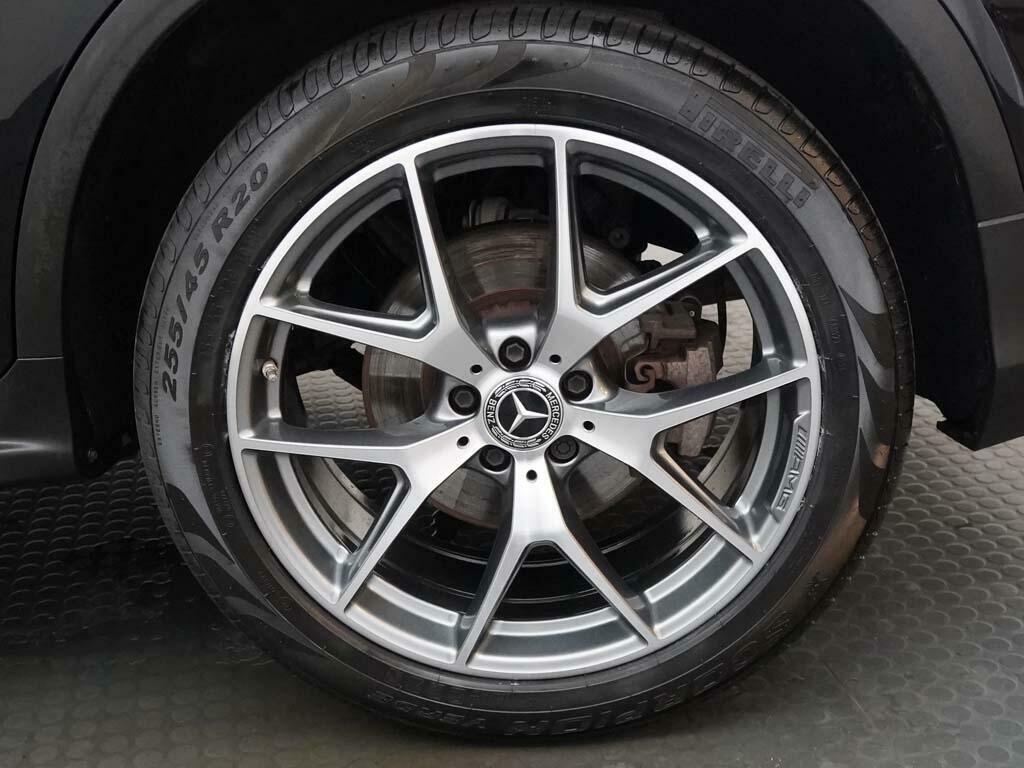 Mercedes-Benz GLC Class Glc 300 D 4Matic Amg Line Premium Plus Black #6