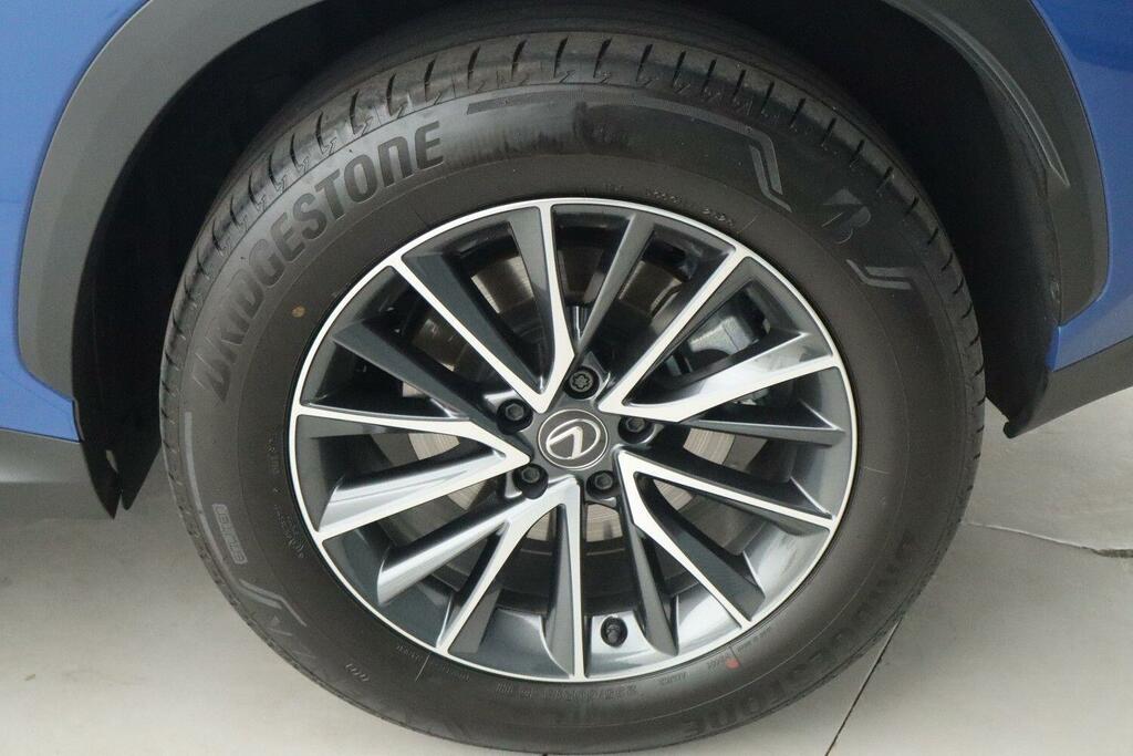 Lexus NX 450H 292 Takumi E-cvt #36