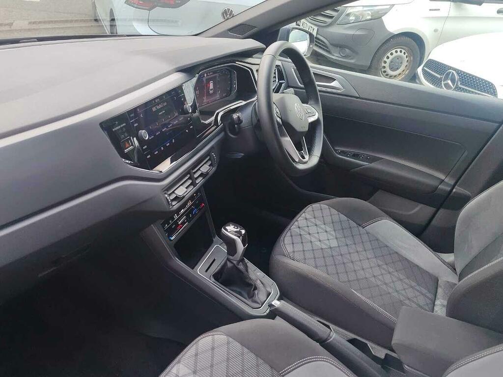 Volkswagen Polo 1.0 Tsi 110 R-line Dsg Grey #2