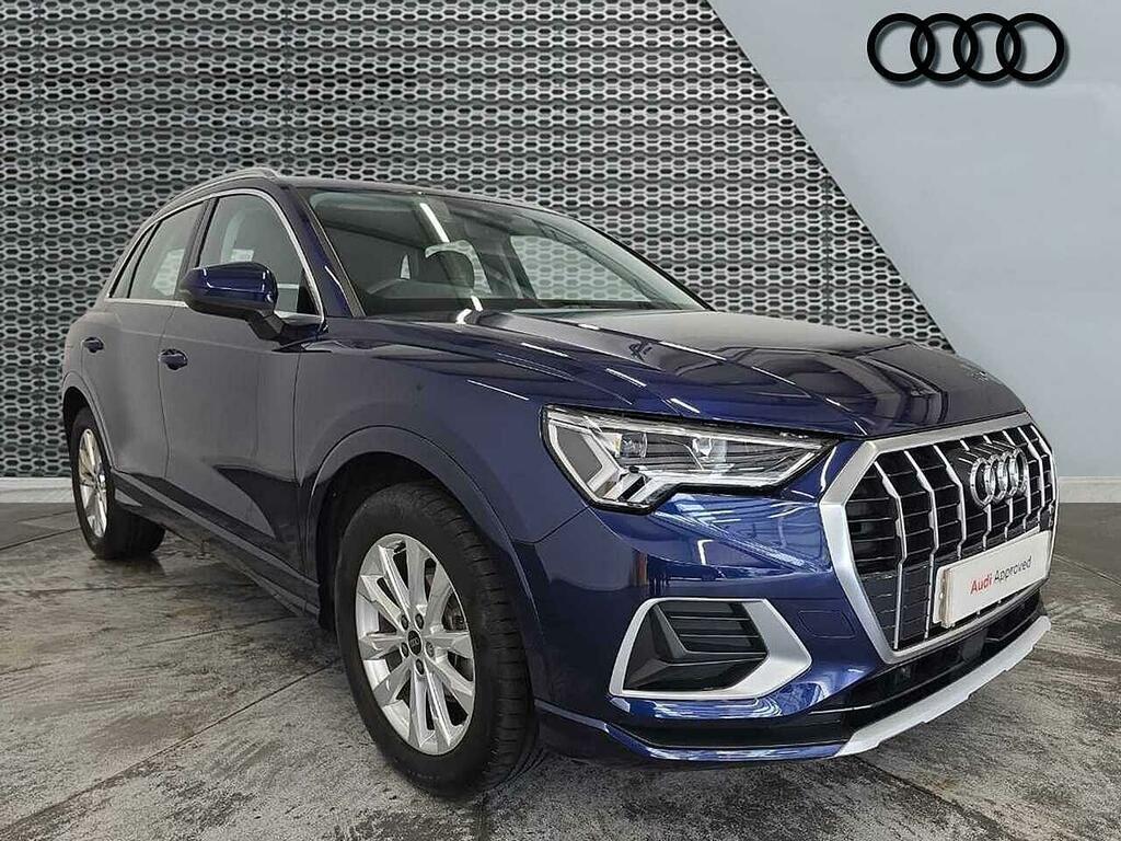 Audi Q3 Sport 35 Tfsi 150 Ps 6-Speed Blue
