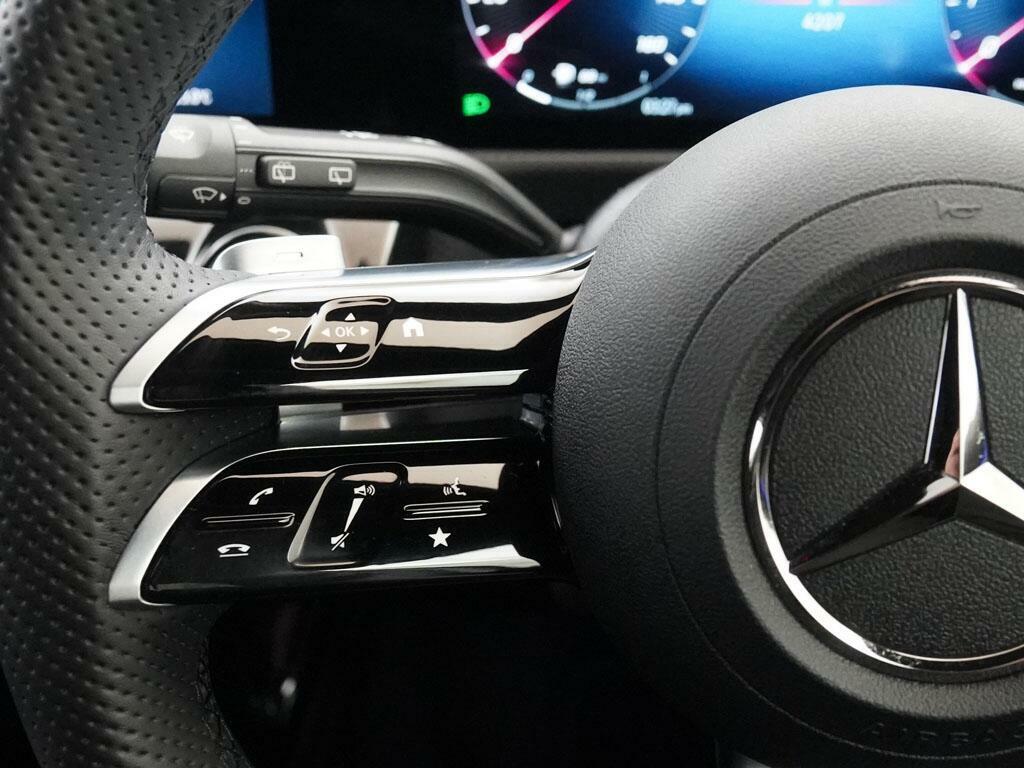 Mercedes-Benz A Class A200 Amg Line Executive White #27