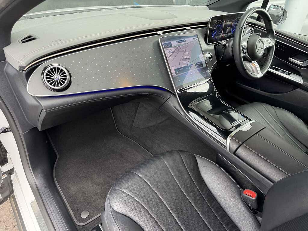 Mercedes-Benz EQE Eqe 300 Sport Edition White #3