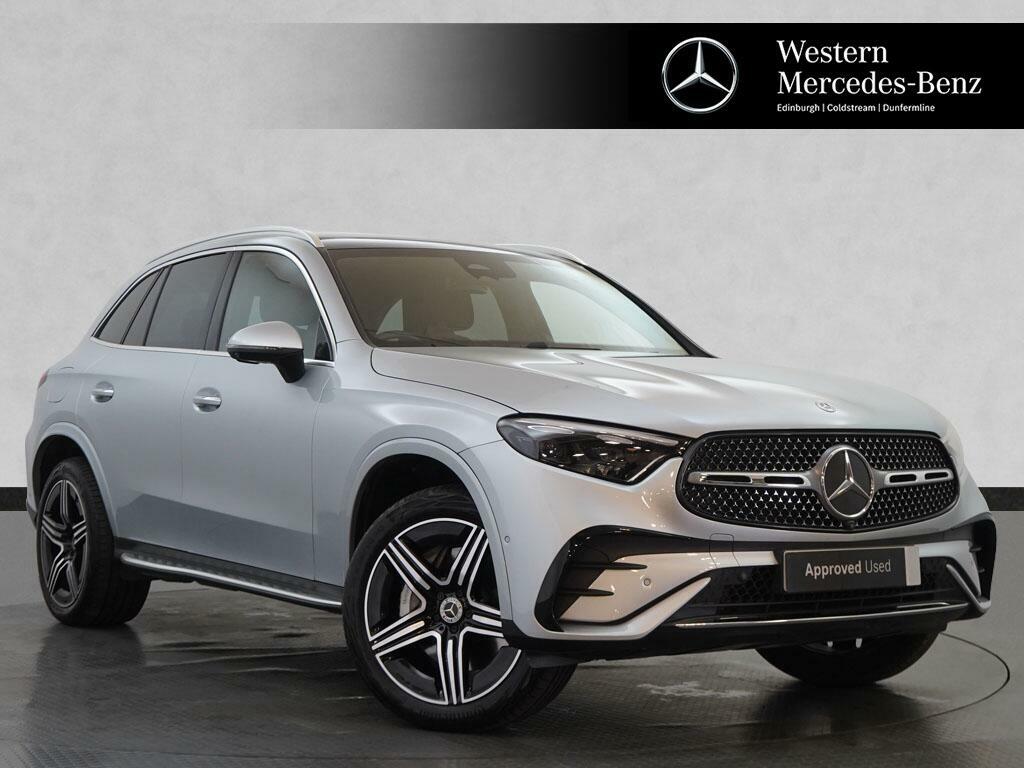 Mercedes-Benz GLC Class Glc 300 E 4Matic Amg Line Premium Silver