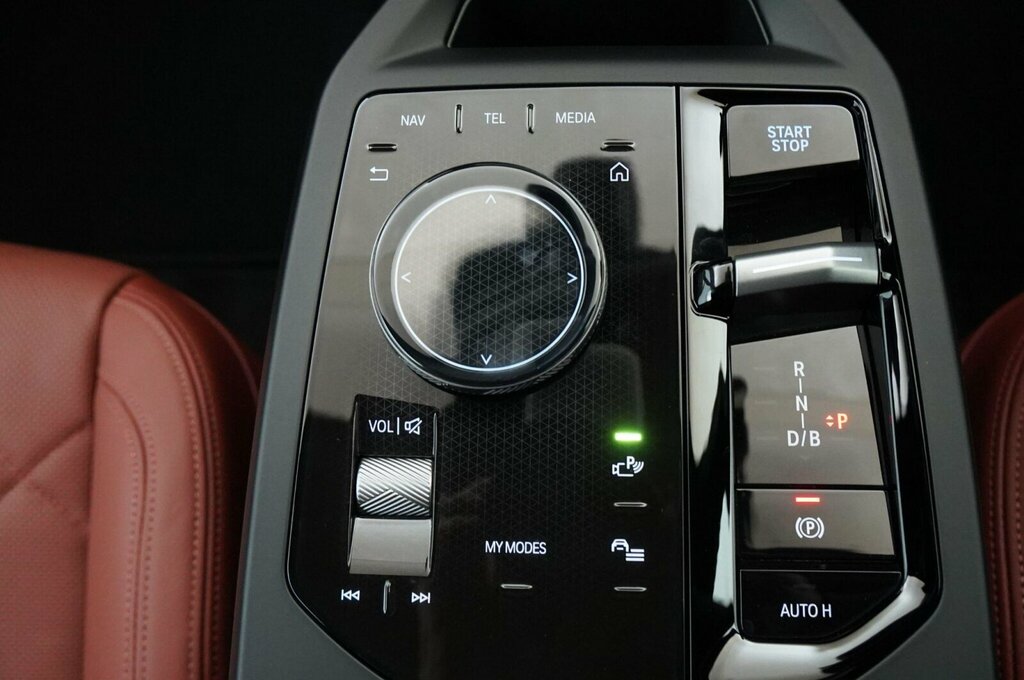 BMW iX Ix Xdrive45 M Sport Black #18