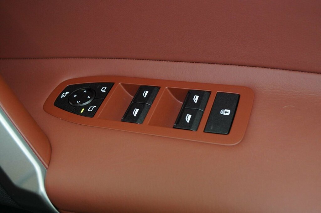 BMW iX Ix Xdrive45 M Sport Black #15