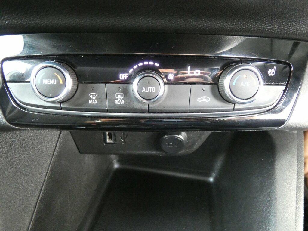 Vauxhall Corsa-e 100Kw Elite Nav 50Kwh 7.4Kwch Hatchback  #20