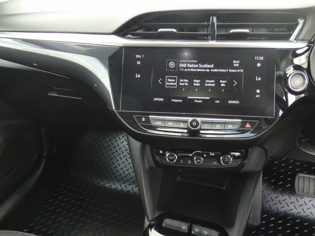 Vauxhall Corsa-e 100Kw Elite Nav 50Kwh 7.4Kwch Hatchback  #32