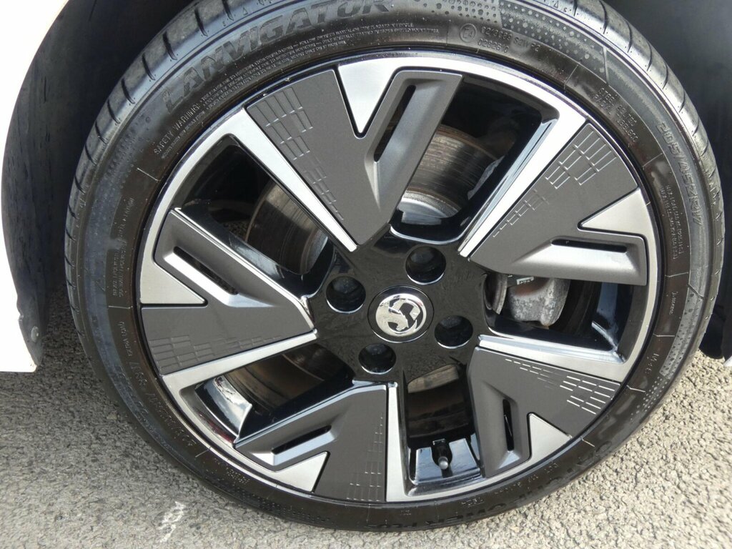 Vauxhall Corsa-e 100Kw Elite Nav 50Kwh 7.4Kwch Hatchback  #26
