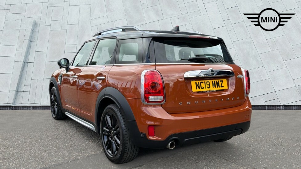 Mini Countryman 1.5 Cooper Exclusive Suv All4 Euro Brown #4