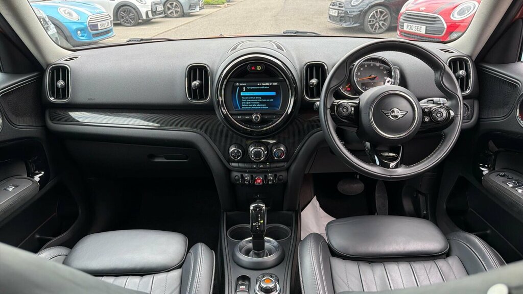 Mini Countryman 1.5 Cooper Classic White #8