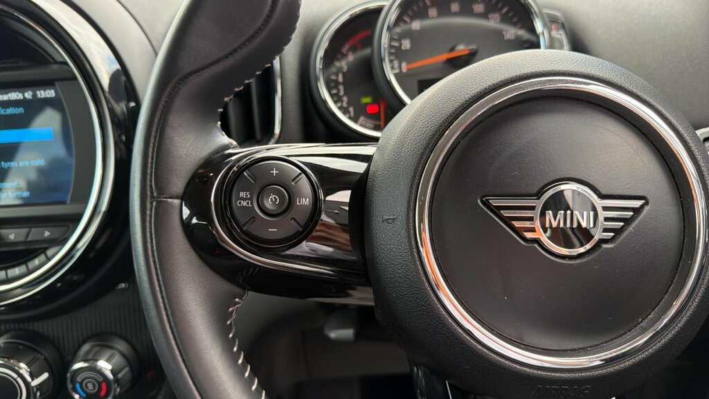 Mini Countryman 1.5 Cooper Classic White #34