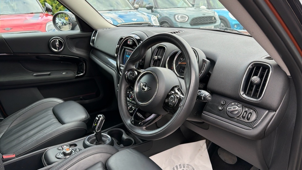 Mini Countryman 1.5 Cooper Classic White #11