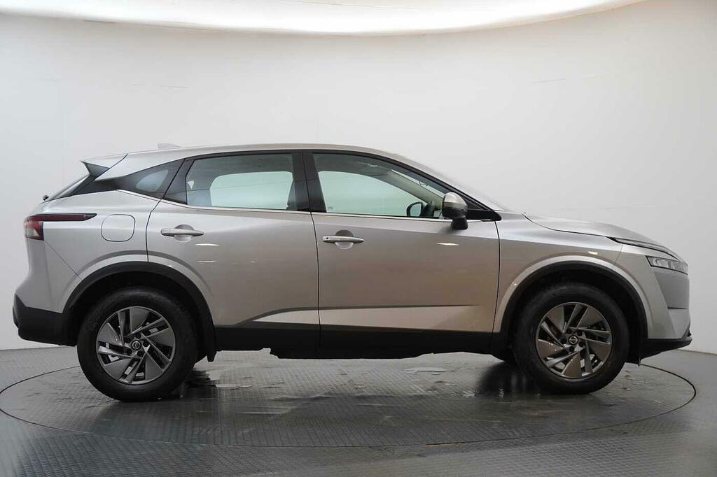 Nissan Qashqai 1.3 Dig-t Mh 158 Acenta Premium X-tronic With Silver #6