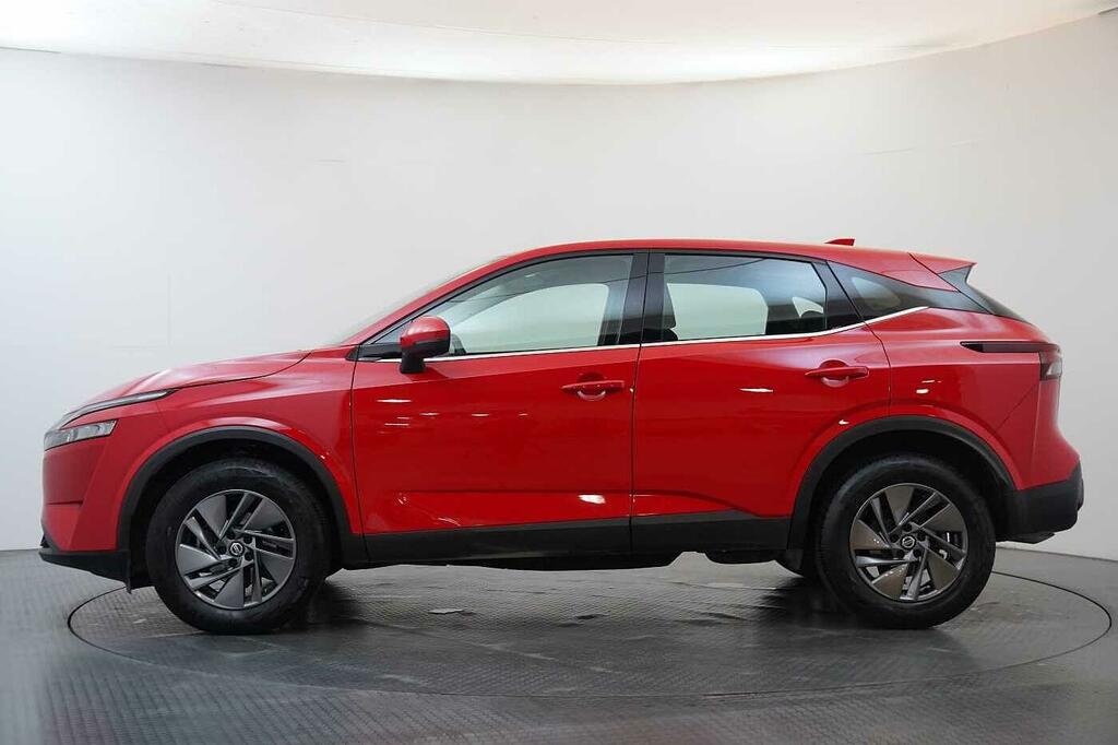 Nissan Qashqai 1.3 Dig-t Mh 158 Acenta Premium X-tronic With Red #5