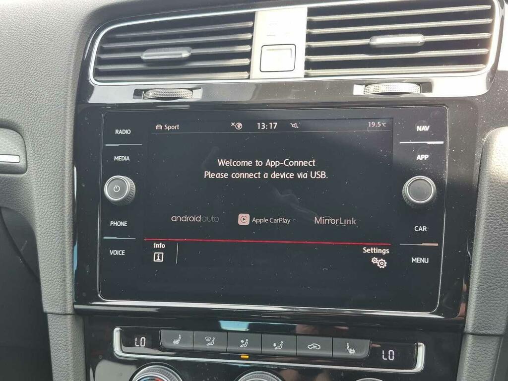 Volkswagen Golf 1.5 Tsi Evo Match Edition White #28