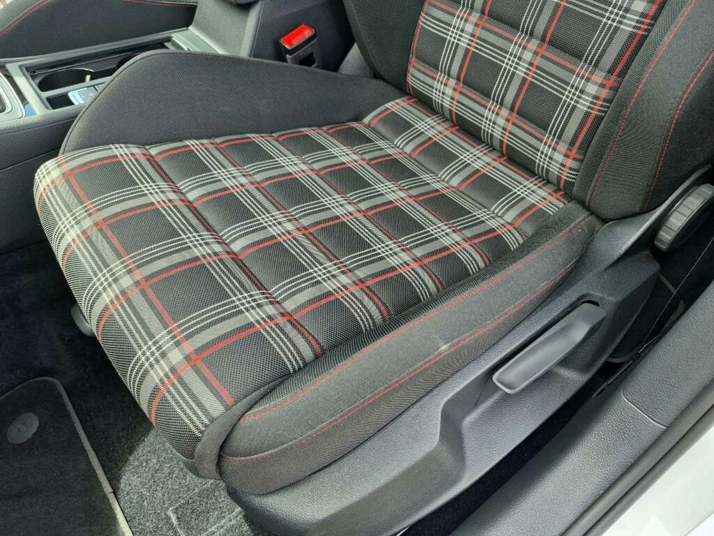 Volkswagen Golf 1.5 Tsi Evo Match Edition White #40