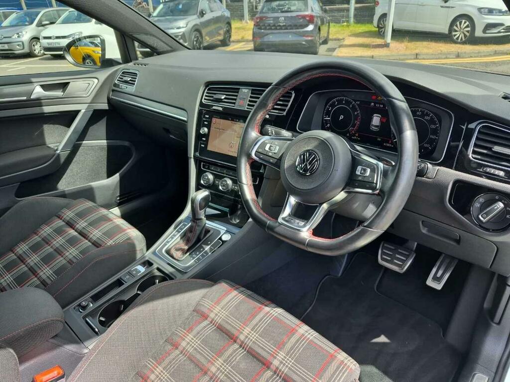 Volkswagen Golf 1.5 Tsi Evo Match Edition White #8