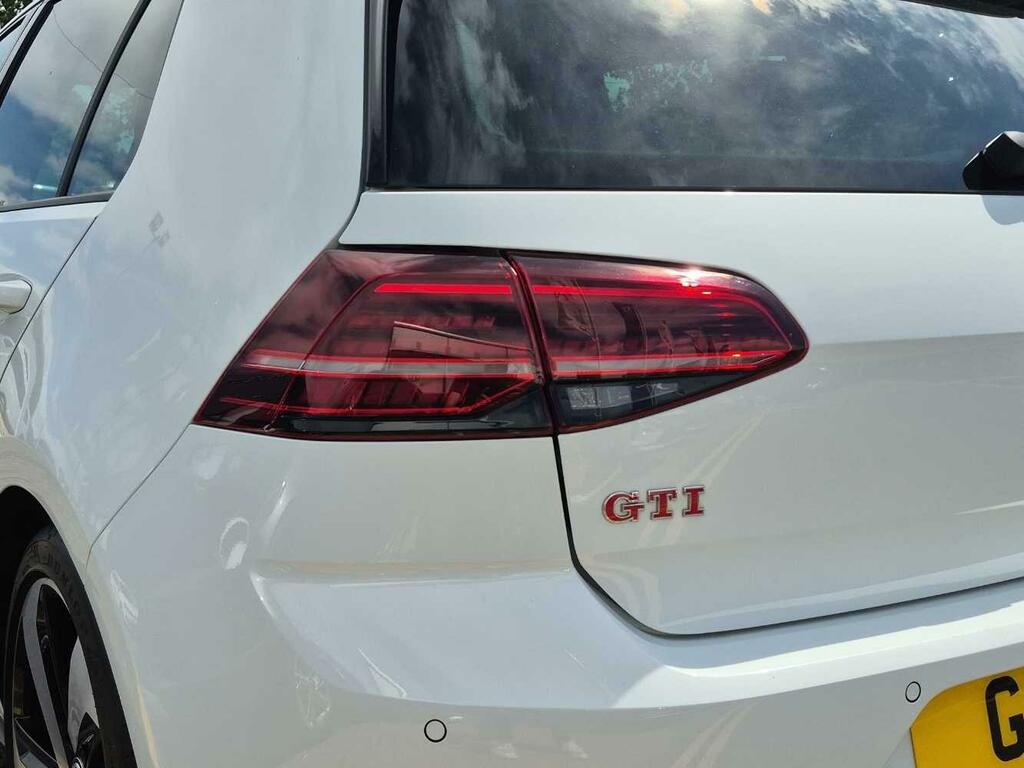 Volkswagen Golf 1.5 Tsi Evo Match Edition White #41
