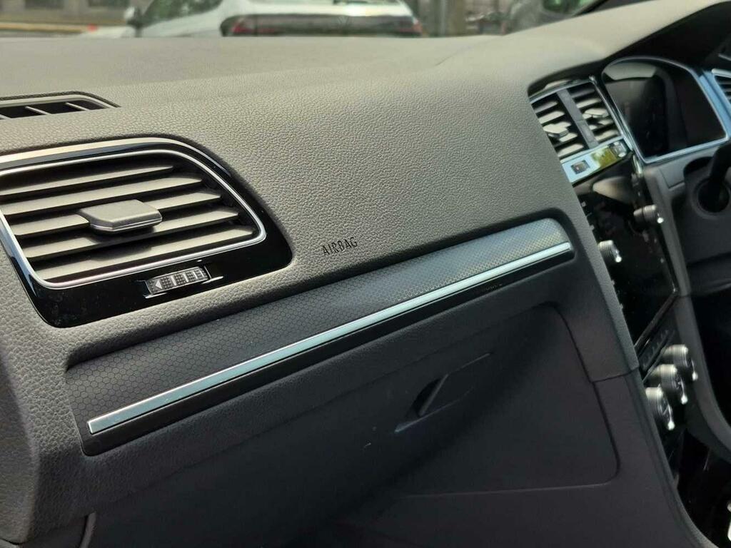 Volkswagen Golf 1.5 Tsi Evo Match Edition White #47