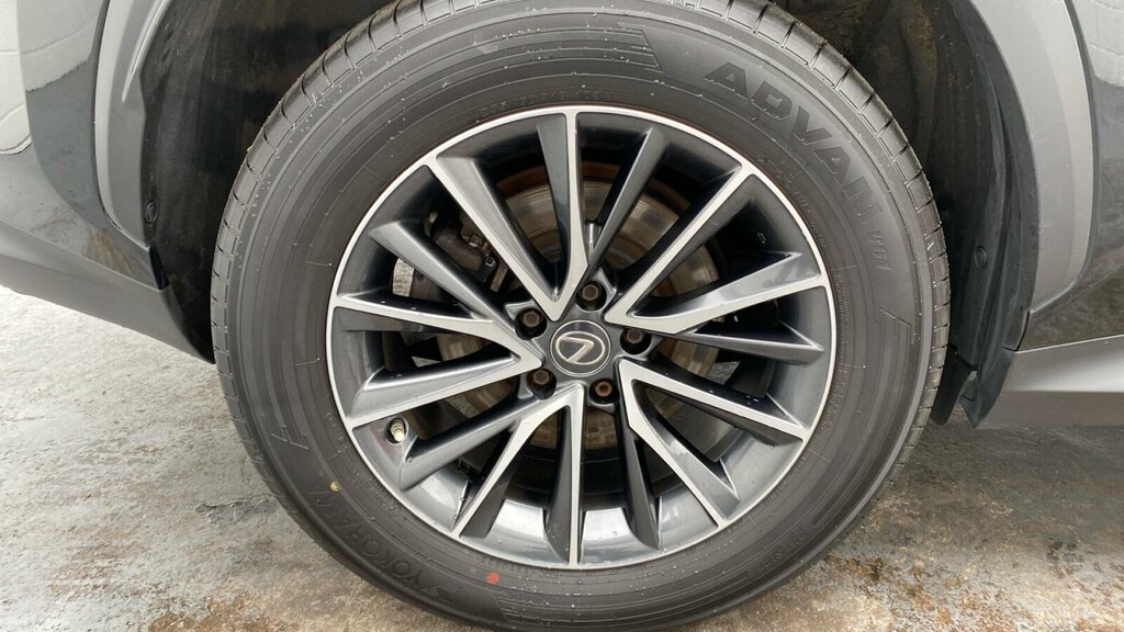 Lexus NX 350H 2.5 E-cvt Premium Packpan Roof #24