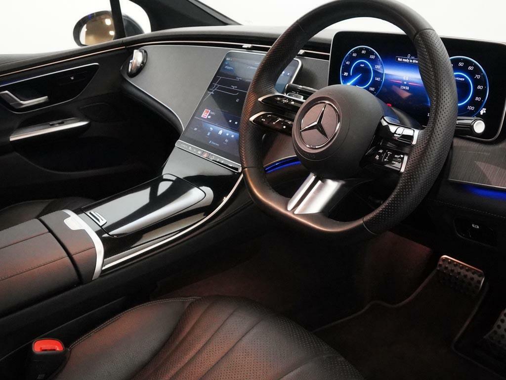Mercedes-Benz EQE Saloon Black #16