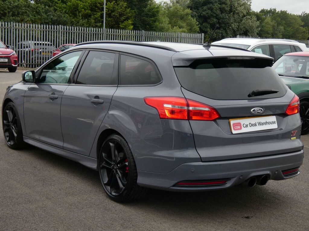 Ford Focus 2.0T Ecoboost St-3 Euro 6 Ss Grey #4