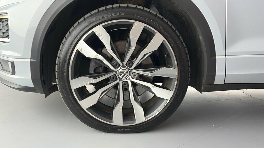 Volkswagen T-Roc 1.6 Tdi R-line Silver #6