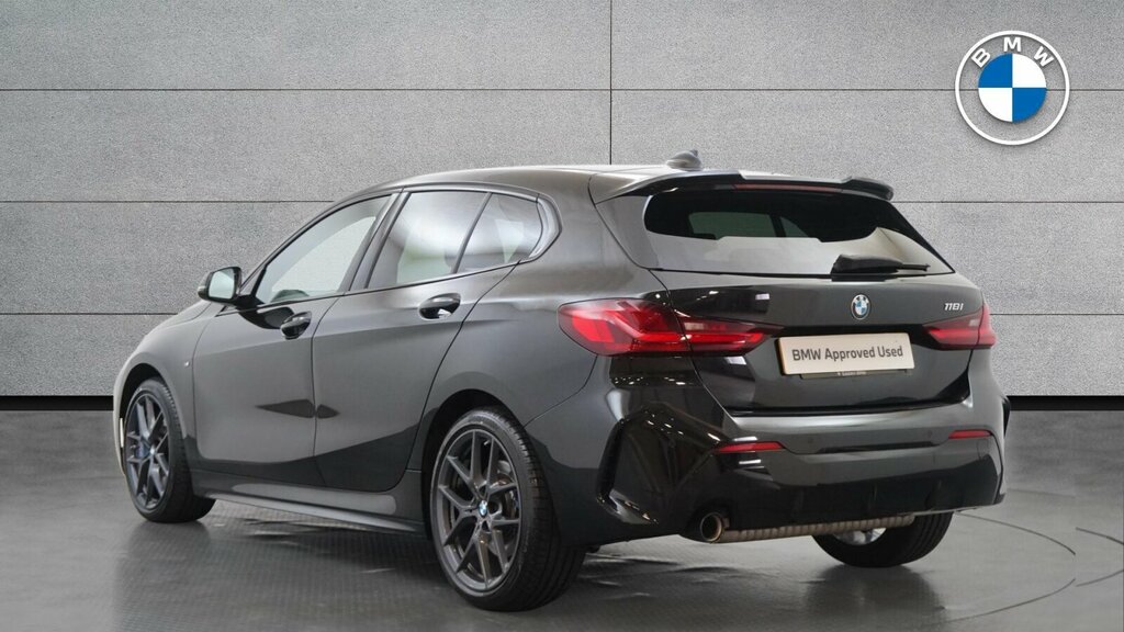 BMW 1 Series 1.5 118I M Sport Lcp Hatchback Dct Eu Black #2