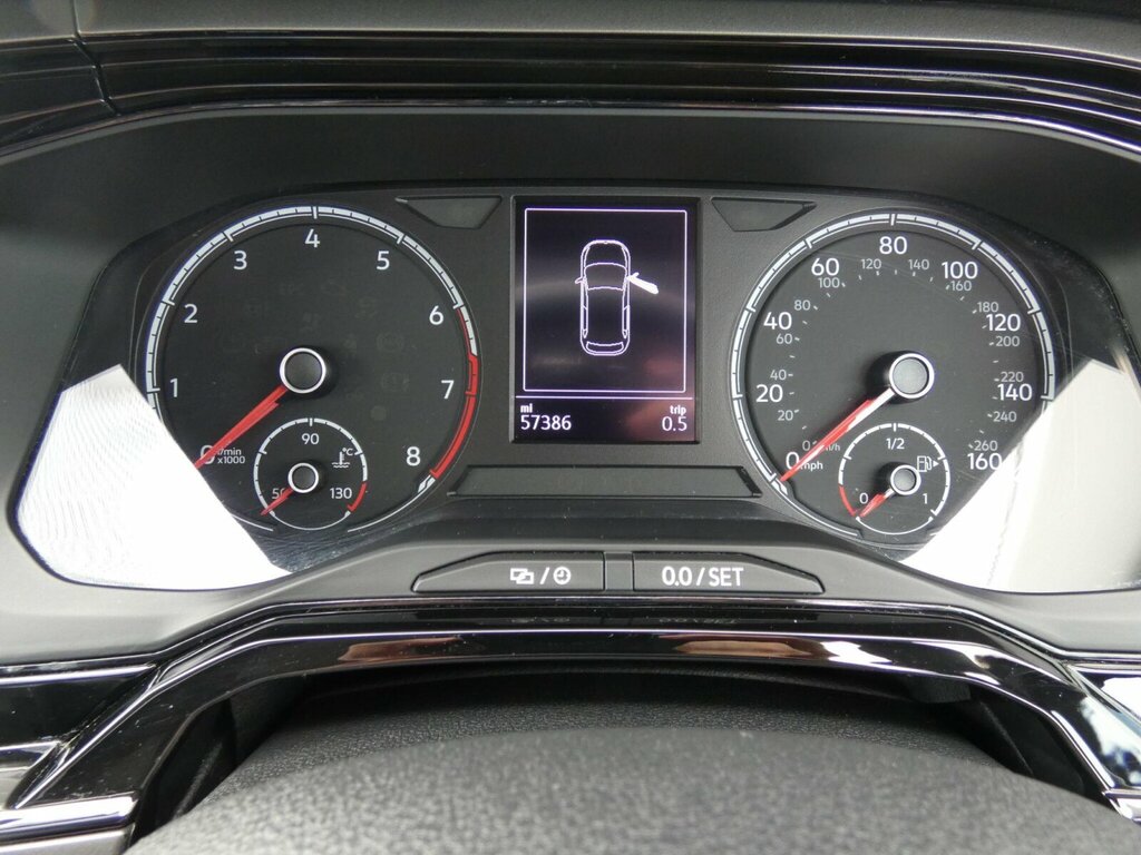 Volkswagen Polo Polo Beats Tsi Black #29