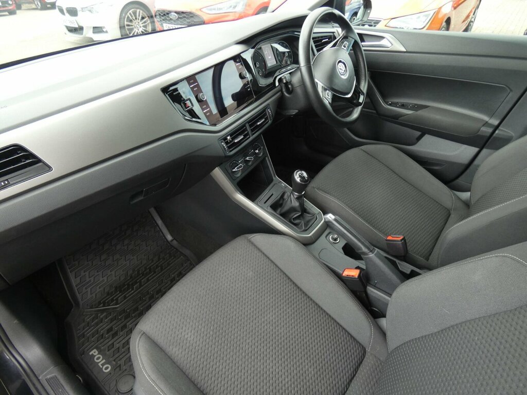 Volkswagen Polo Polo Beats Tsi Black #10