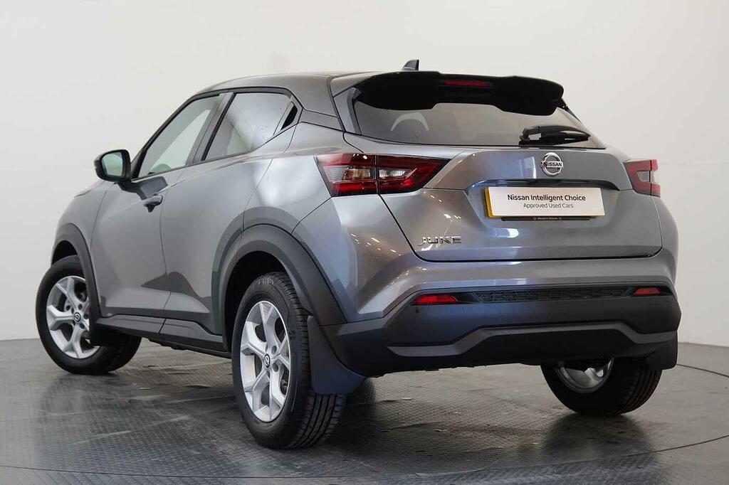 Nissan Juke 1.0 Dig-t 114 N-connecta With Sat Nav And Rear Vie SJ21YFO Black #3