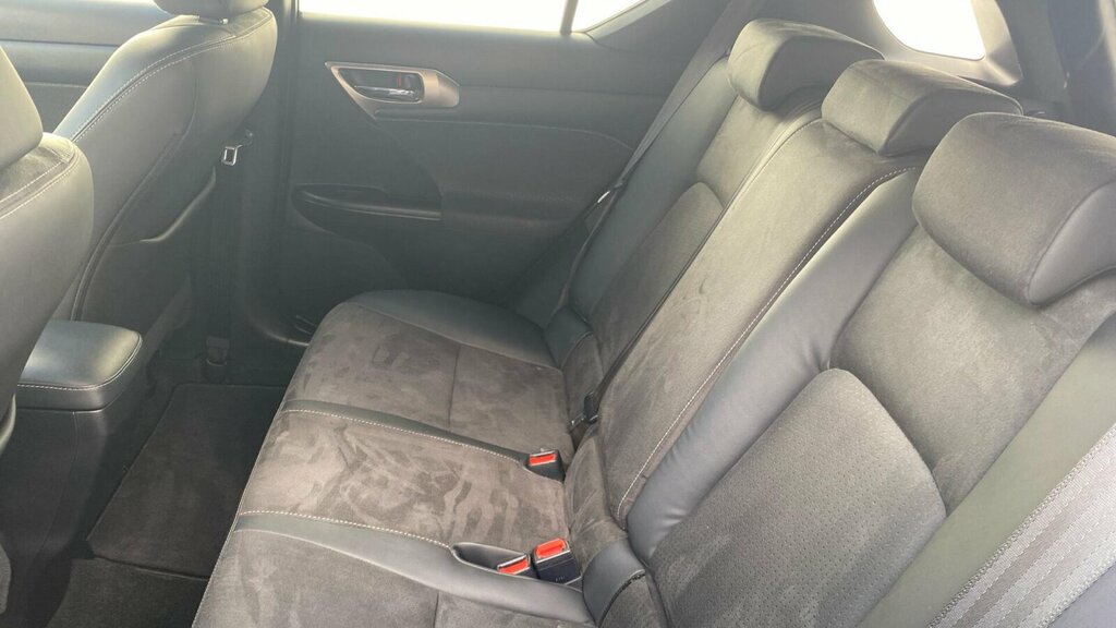 Lexus CT 200H 1.8 Takumi Cvt  #15