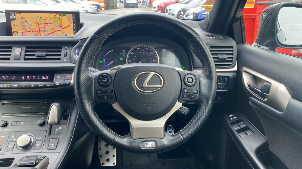 Lexus CT 200H 1.8 Takumi Cvt  #8