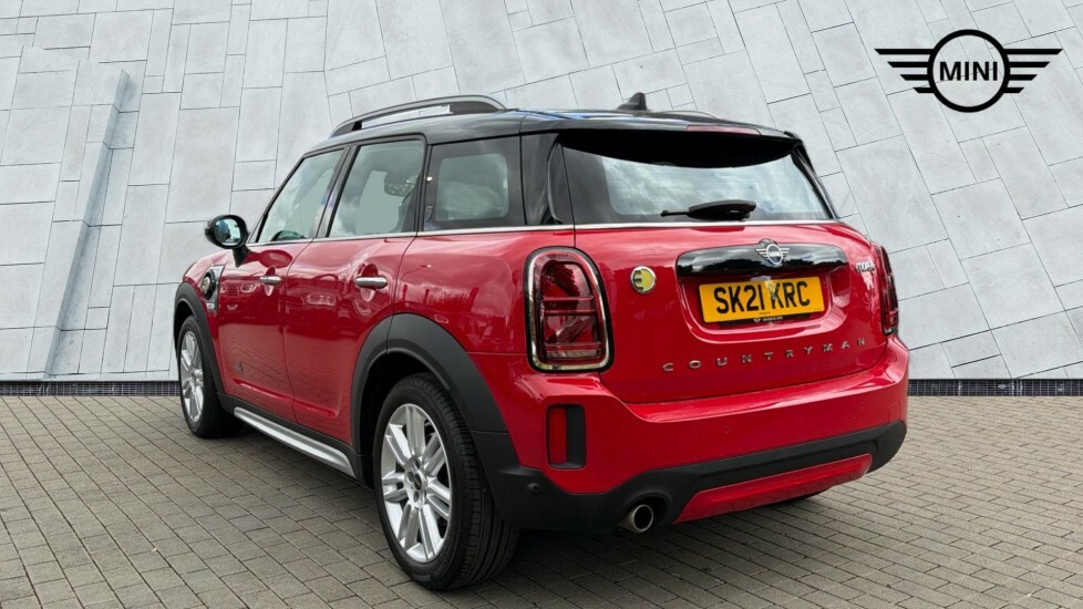 Mini Countryman 1.5 10Kwh Cooper Se Exclusive Suv Plug- Red #3