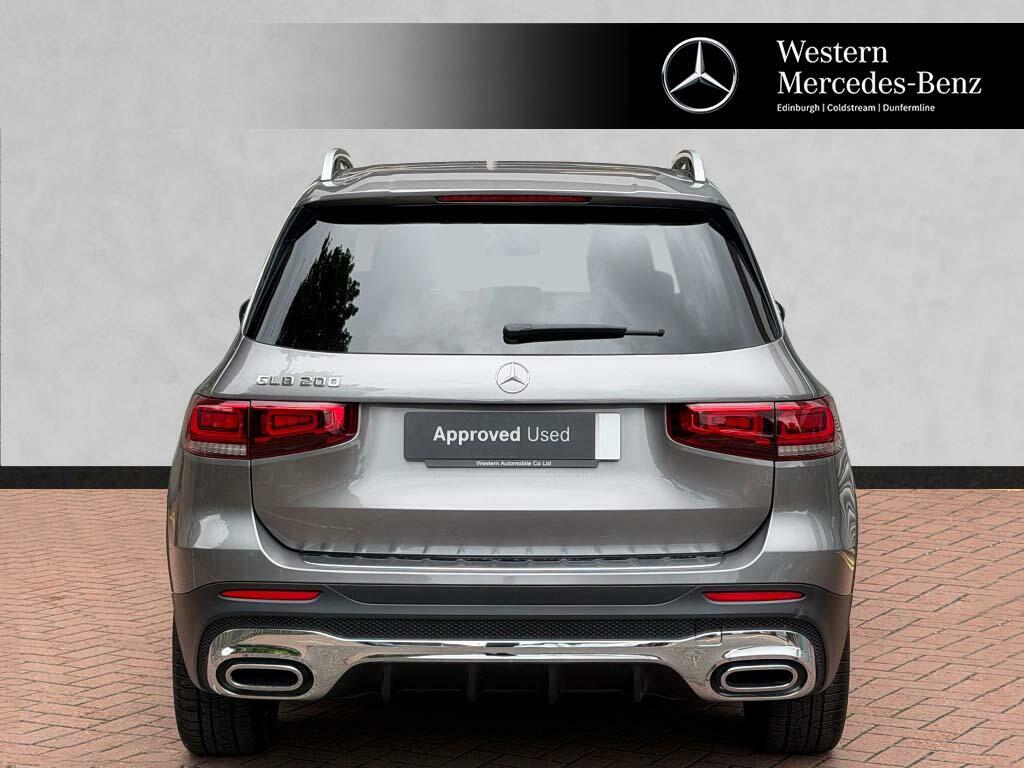 Mercedes-Benz GLB Class Glb 200 D 4Matic Amg Line Premium Silver #11