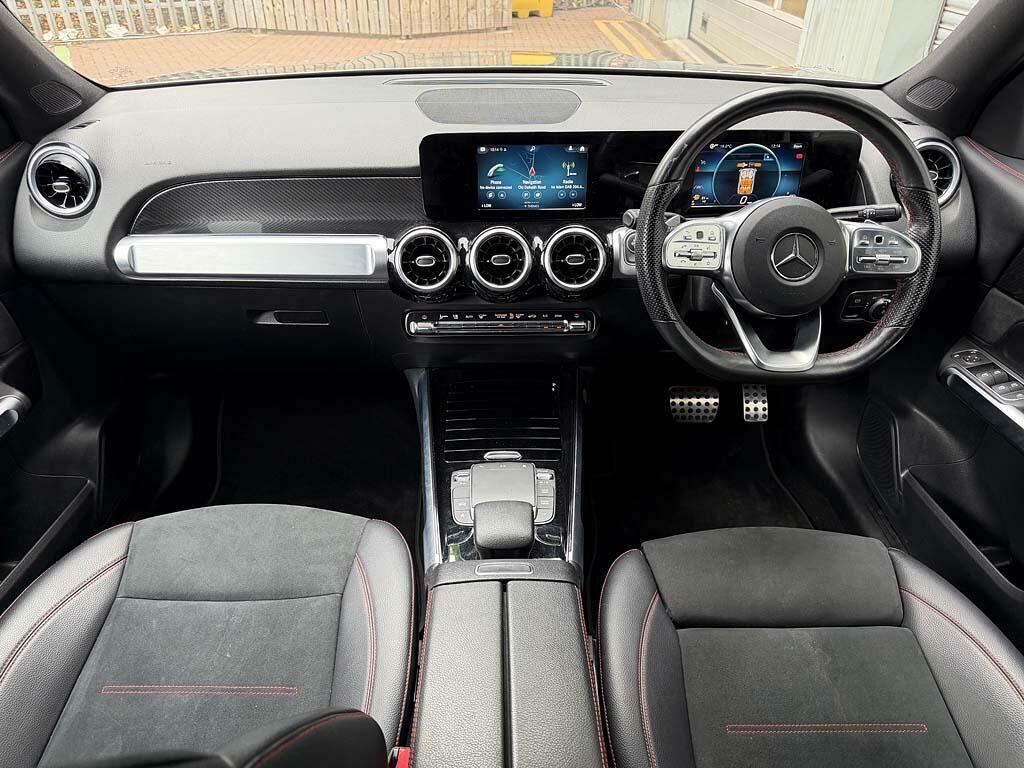 Mercedes-Benz GLB Class Glb 200 D 4Matic Amg Line Premium Silver #13