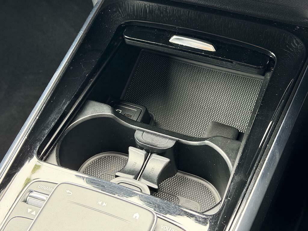 Mercedes-Benz GLB Class Glb 200 D 4Matic Amg Line Premium Silver #17